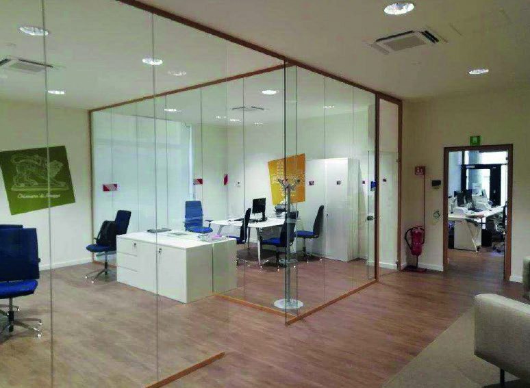 Intesa Sanpaolo S.p.A. - Agenzia di Arezzo (AR) - Via Roma 4